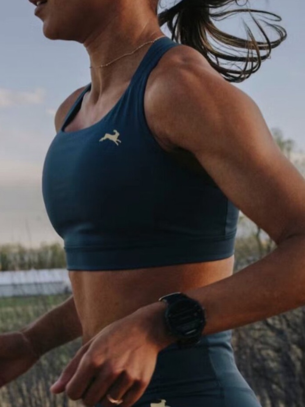 Tracksmith Allston Adjustable Sports Bra in Navy SZ S EUC